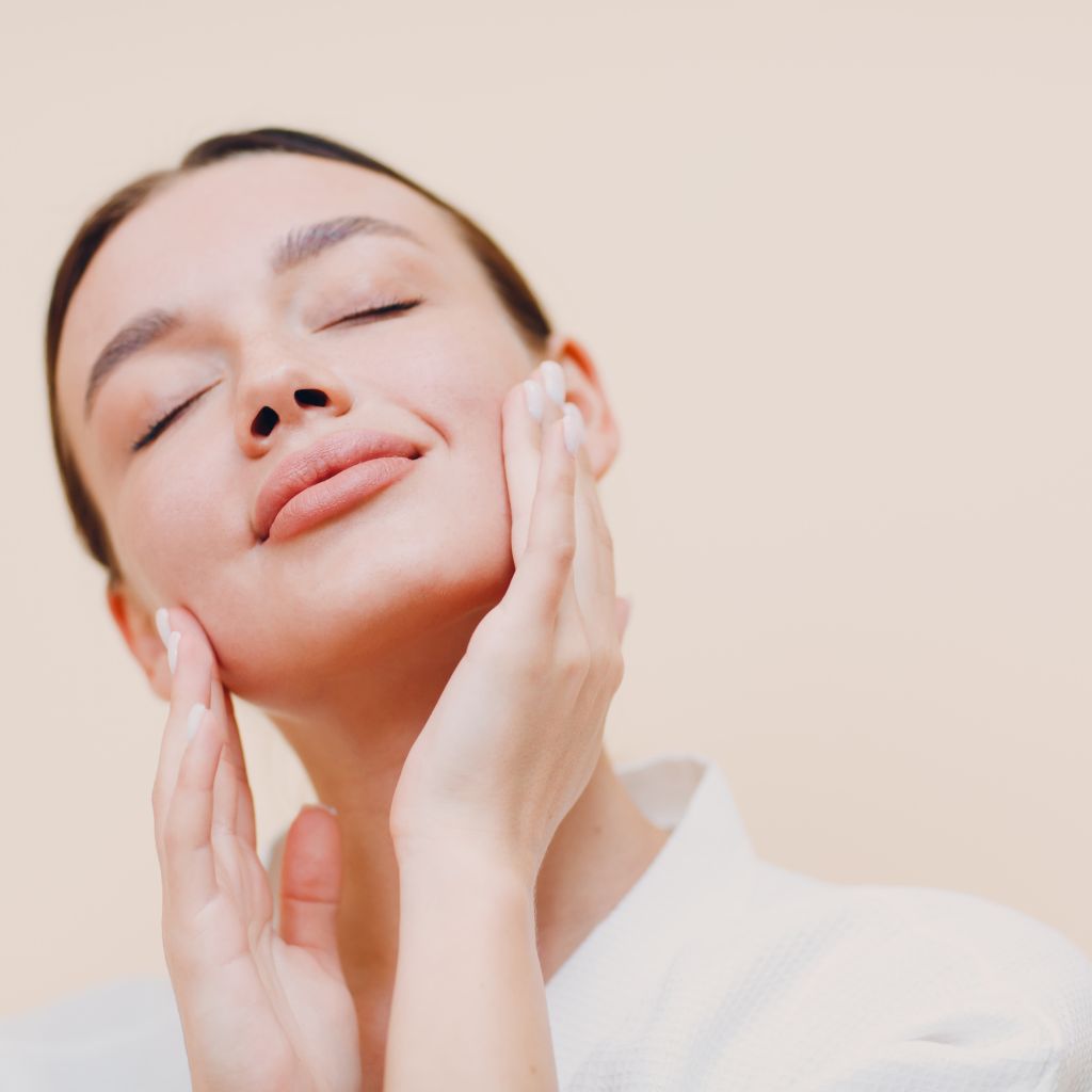 Natural Face lift Myofascial Massage Session