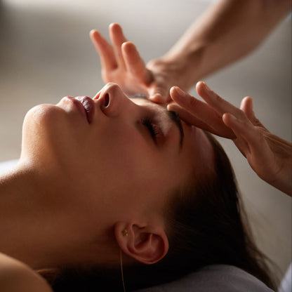 Natural Face lift Myofascial Massage Session
